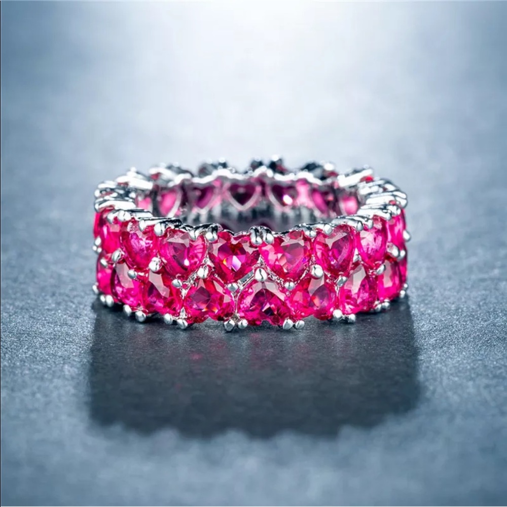 New 925 Silver Beautiful Hearts Sapphire Ring - Picture 1 of 5
